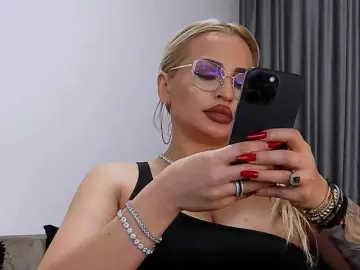 Bongacams Sex Chat of lovelyblondyx