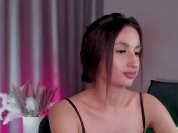 Bongacams Watch Live Sex Cams of LouraMelody