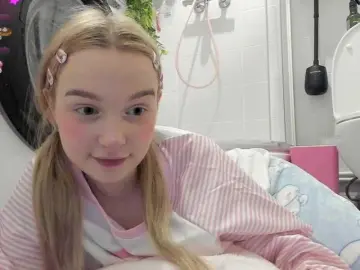 Bongacams Live Sex Cam of MeowMia