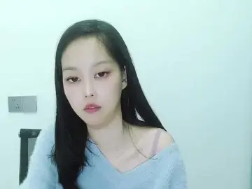 Bongacams Free Porn Cam of Selinababy99