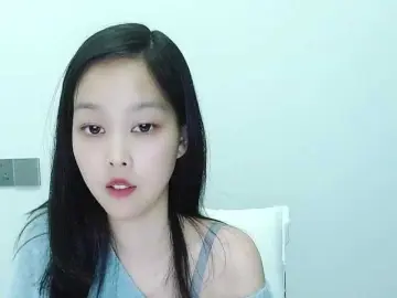 Bongacams Free Live Porn of Selinababy99