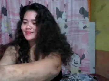 Bongacams Sex Cam of LovelyShaxxx3