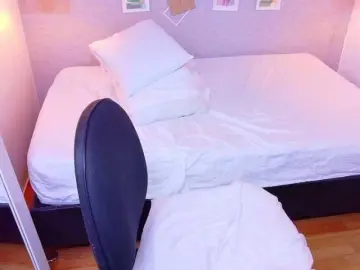 Bongacams Watch Live Sex Cams of kiara-evanss