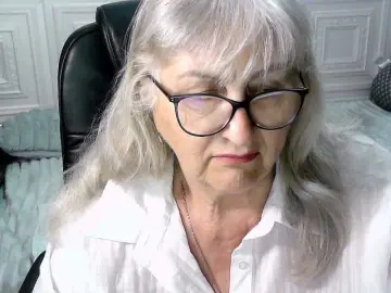 Bongacams Free Live Porn of LolkaAlyss