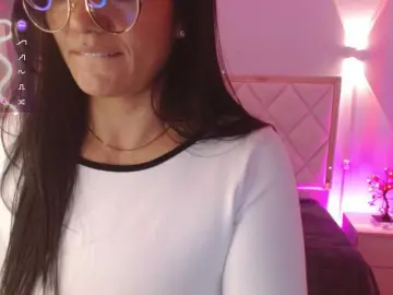 Bongacams Free Porn Cam of Rosalind-tay