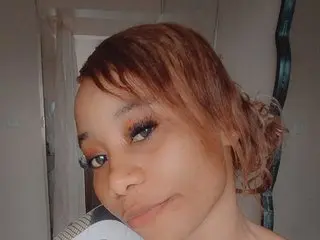 JadaMira1