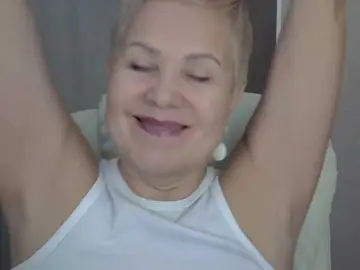 Bongacams Watch Live Sex Cams of IFannyLove