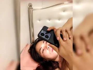 Bongacams Live Sex Cam of candicelovee