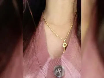 Bongacams Best live sex cam show of candicelovee