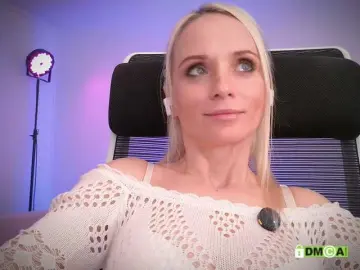 Bongacams Best Webcam of purple-love