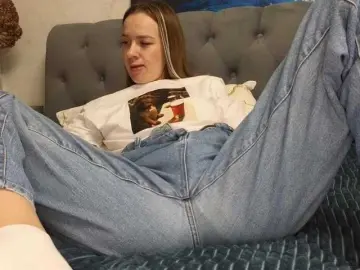 Bongacams Live Sex Cam of -Sexyhotangel-