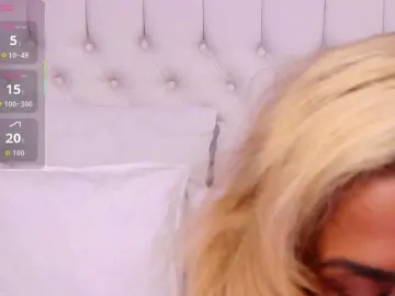 Bongacams Nude Webcam of CelineHinton