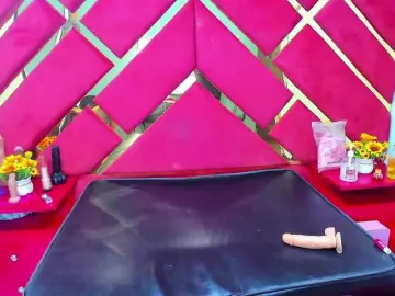 Bongacams Live Porn of FreyjaNaugthy