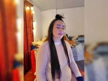 Bongacams Sex Cam of MeganHotCurvy