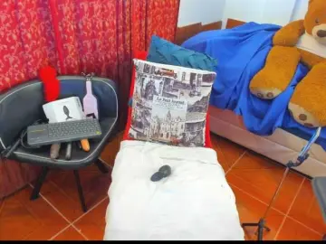 Bongacams Sex Cam of MeganHotCurvy