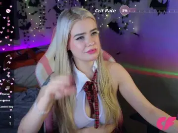 Bongacams Watch Live Sex Cams of RedVelveten