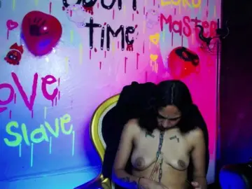 Bongacams Nude Webcam of Sweettpleasure