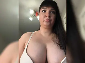 Bongacams Live Sex Cam of Tina-Dolly