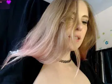 Bongacams Live Sex Cam of Aqualen