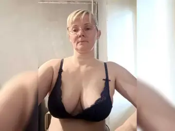 Bongacams Best live sex cam show of Sweetie454