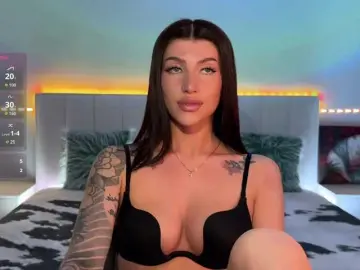 Bongacams Nude Webcam of AllweNEEDisLOVE
