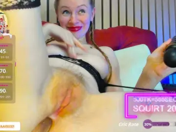 Bongacams Best live sex cam show of SansaStaark
