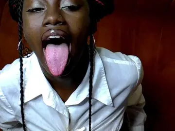 Bongacams Adult Webcam of Petitecharm