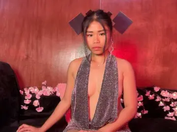 Bongacams Watch Live Sex Cams of LilyJelly