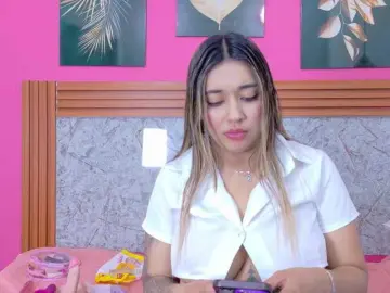 Bongacams Free Live Porn of Kinky-Madisson