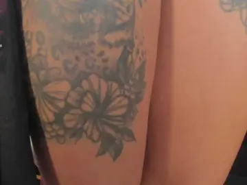 Bongacams Nude Webcam of AmberColors