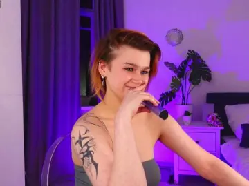 Bongacams Live Sex of PeachAvalanche