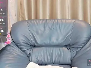 Bongacams Live Sex Cam of babyunicorn998
