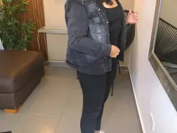 Bongacams Sex Chat of Sharlotte-Milk