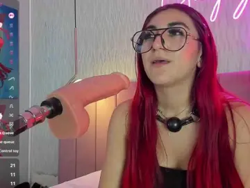 Bongacams Watch Live Sex Cams of CHERRYFLAME-VC