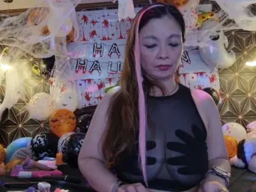 Bongacams Adult Webcams of YummyMeily