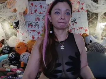 Bongacams Best live sex cam show of YummyMeily