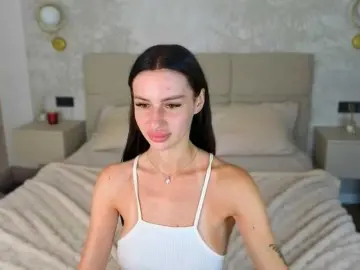 Bongacams Private Sex Chat of SnowWhiteee