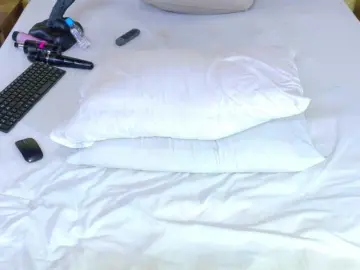 Bongacams Best live sex cam show of curvynaomhy