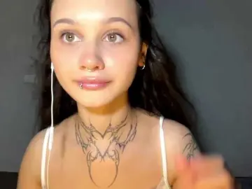 Bongacams Nude Webcam of GertudeLagman