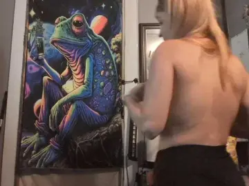 Bongacams Sex Cam of Pizzedwife