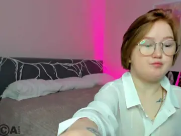 Bongacams Free Live Porn of Sara-Moor