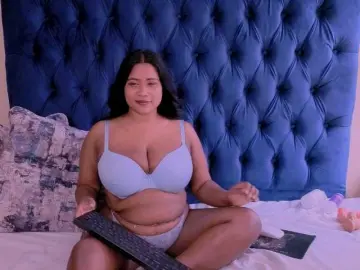 Bongacams Free Porn Cam of IndianSapphireX