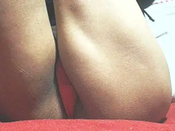 Bongacams Live Sex of HOTTTSKIN