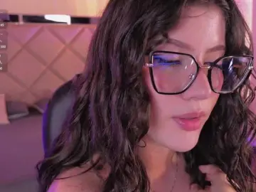 Bongacams Watch Live Sex Cams of AmberFarrell