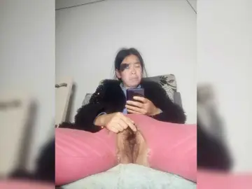 Bongacams Best live sex cam show of hujiajiajia1314