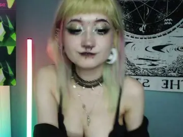 Bongacams Live Porn of Milten-Trish