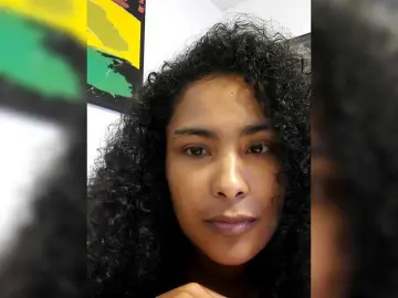 Bongacams Watch Live Sex Cams of Genesis-3