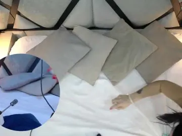 Bongacams Free Live Porn of Amber-Dolls