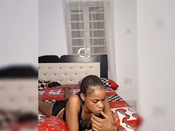 Bongacams Live Sex Cam of GlobeTrottieHottie1