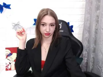 Bongacams Free Porn Cam of CuteDancer